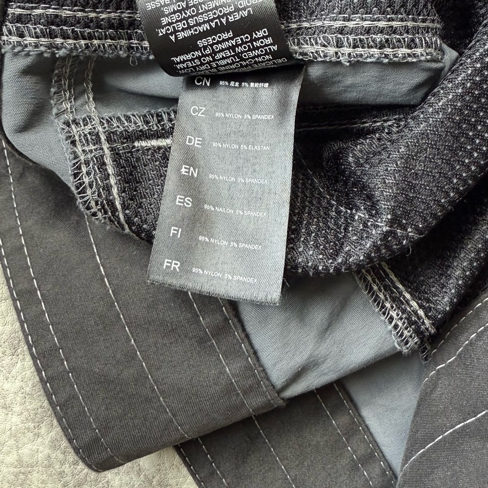 Kuhl Renegade Short men’s 32” - Picture 5 of 5